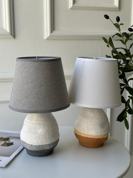 تيبل لامب حجر