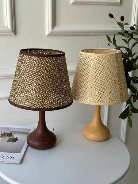 تيبل لامب قاعده حديد