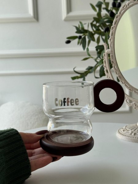 فنجان قهوه يد خشب + صحن خشب