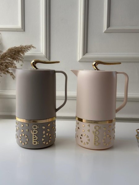 براد قهوه بلاستيك مبزر خط عربي 1 لتر