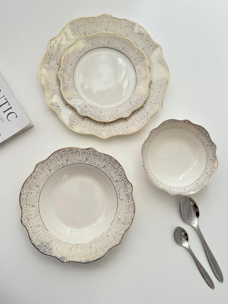 طقم صحون بورسلان 24 قطعه